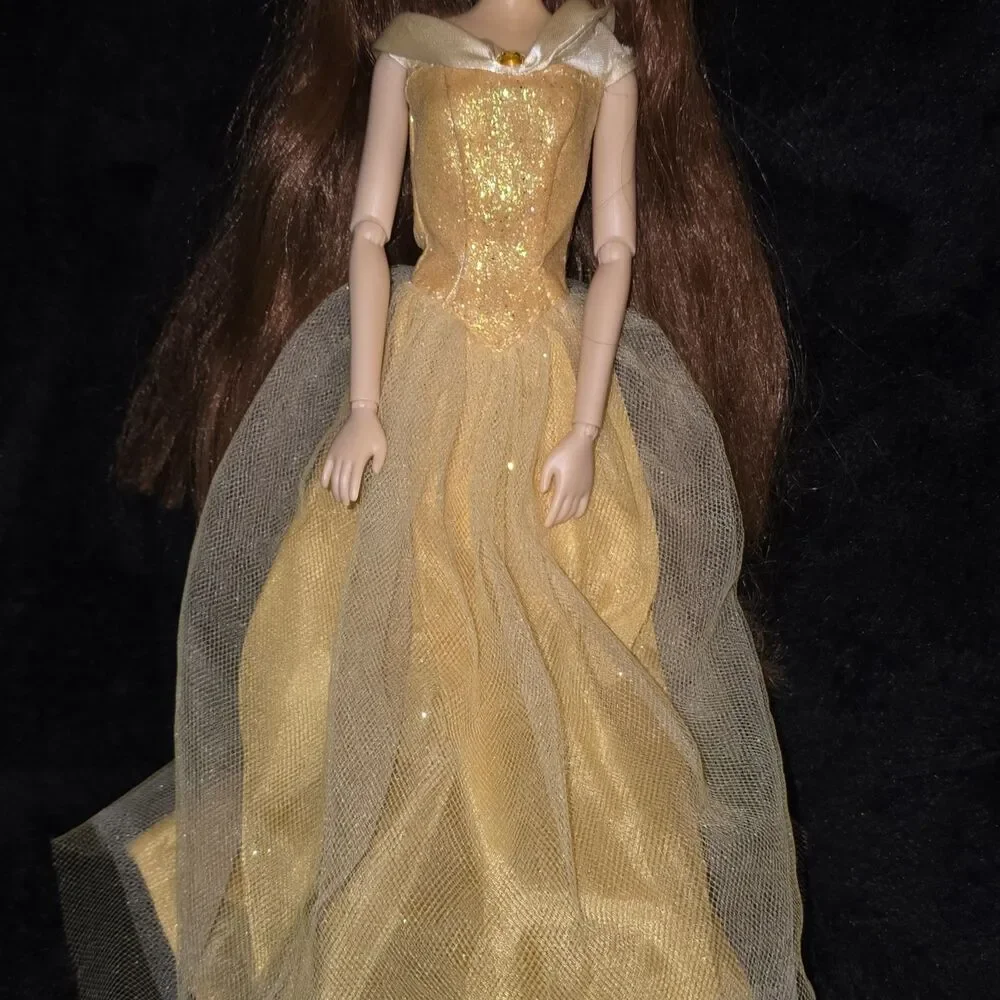 Articulated Beauty And The Beast Disney Store Belle 2011 Release 3 12